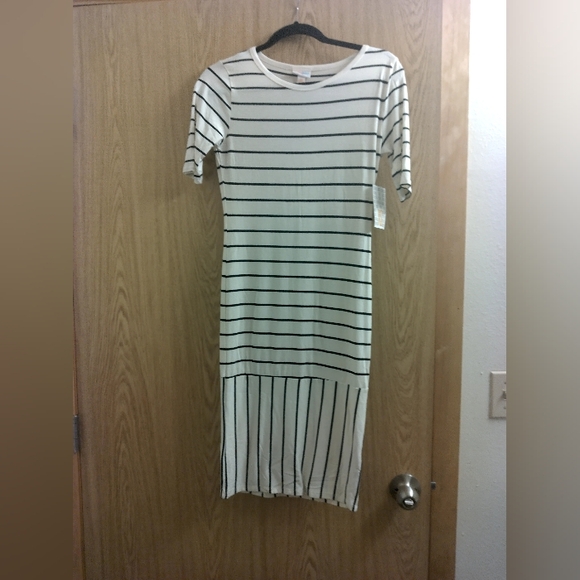 Nwt lulu xs - Picture 1 of 2